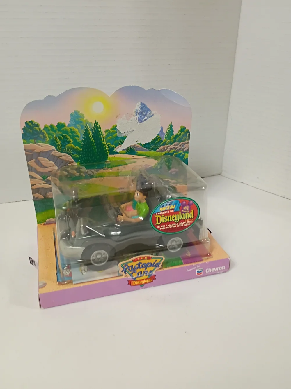 Vintage Disney 2000 Chevron Autopia 